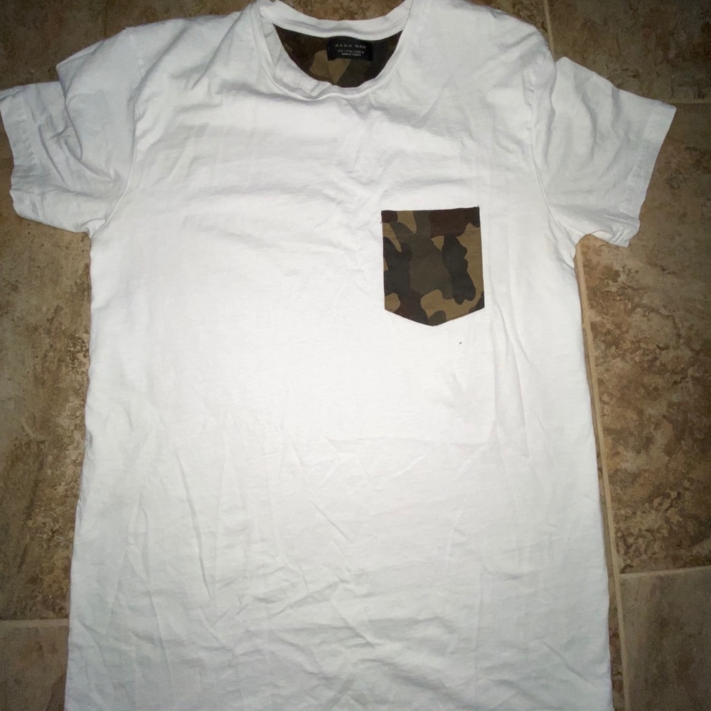Zara Tee